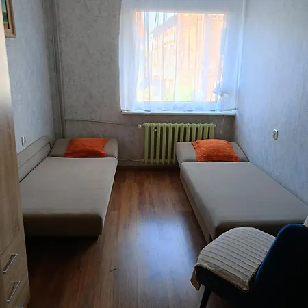 Mieszkanie Przy Plazy Dla 4-5 Osob Apartman
